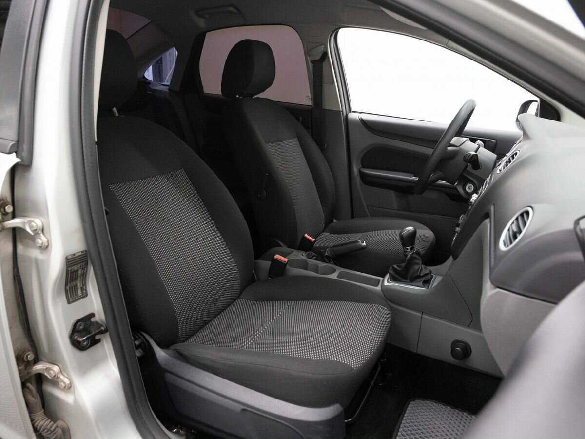 Купить Ford Focus с пробегом. Фото: #12