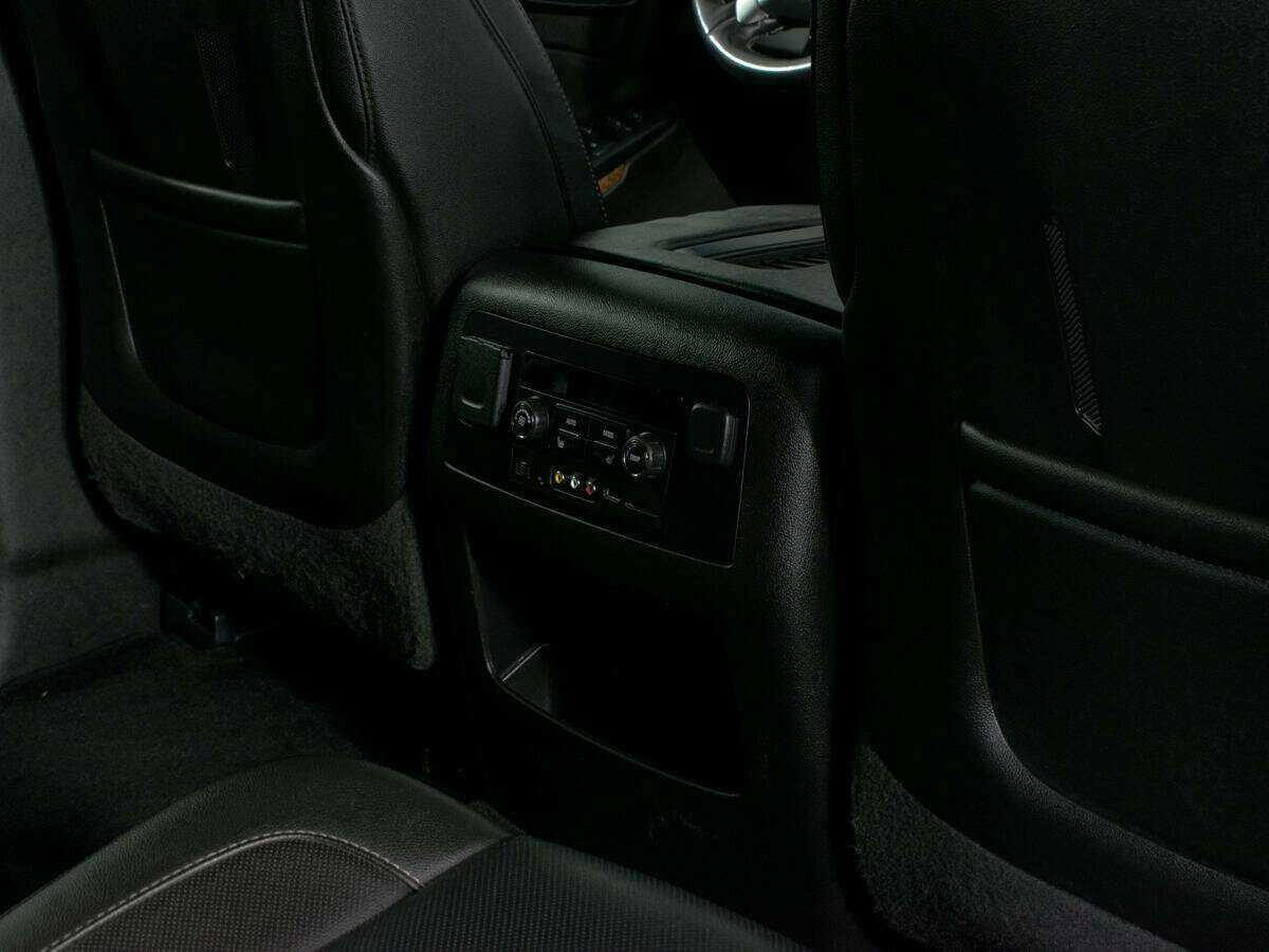 Купить Chevrolet Tahoe с пробегом. Фото: #15