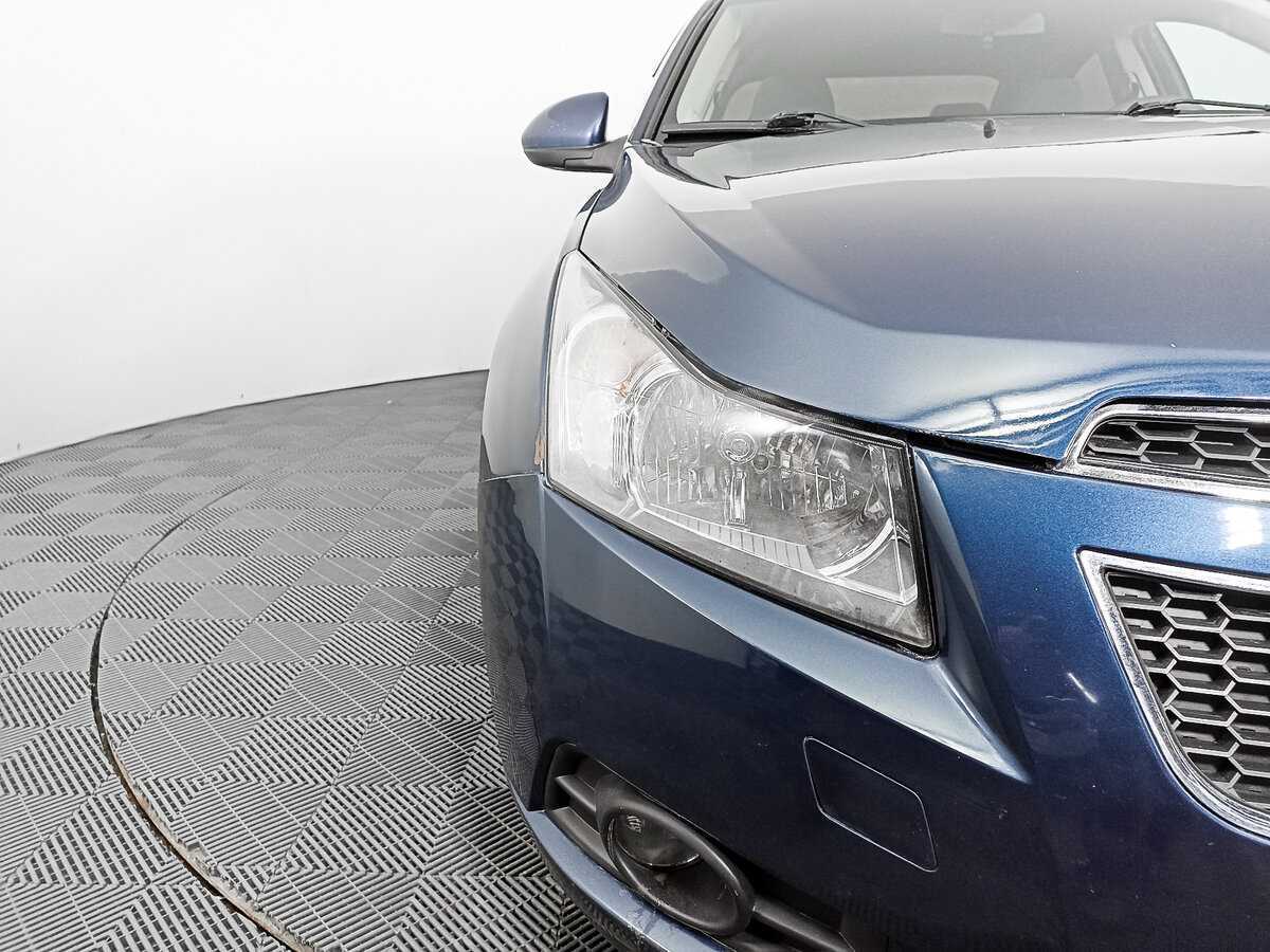 Купить Chevrolet Cruze с пробегом. Фото: #16