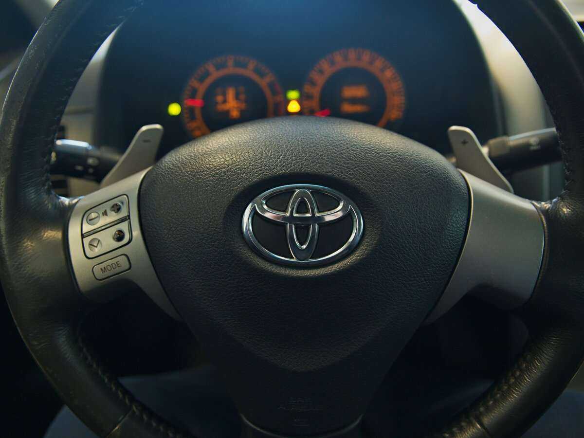 Купить Toyota Corolla с пробегом. Фото: #3