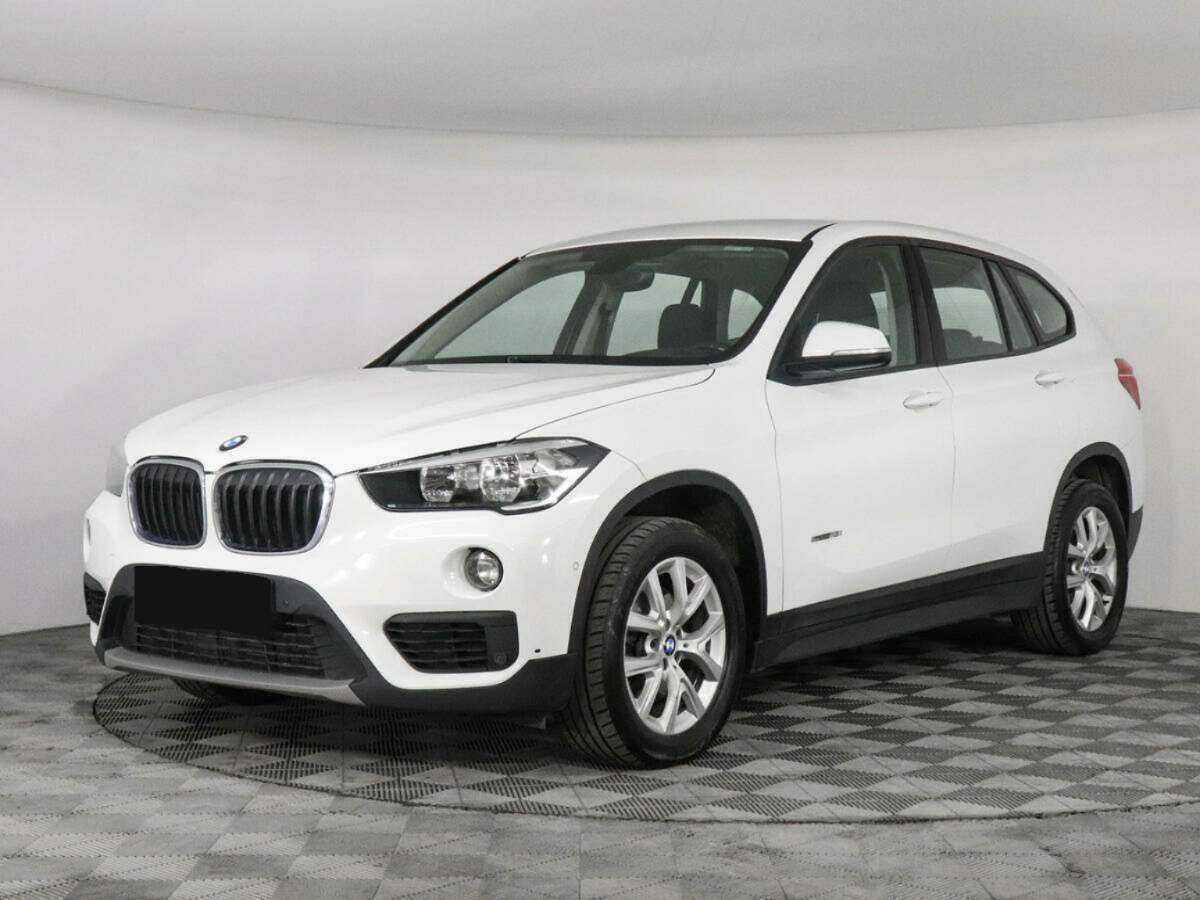 Купить BMW X1 с пробегом. Посмотреть фото