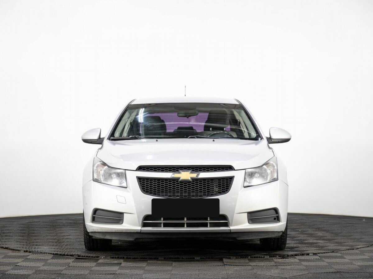Купить Chevrolet Cruze с пробегом. Фото: #1