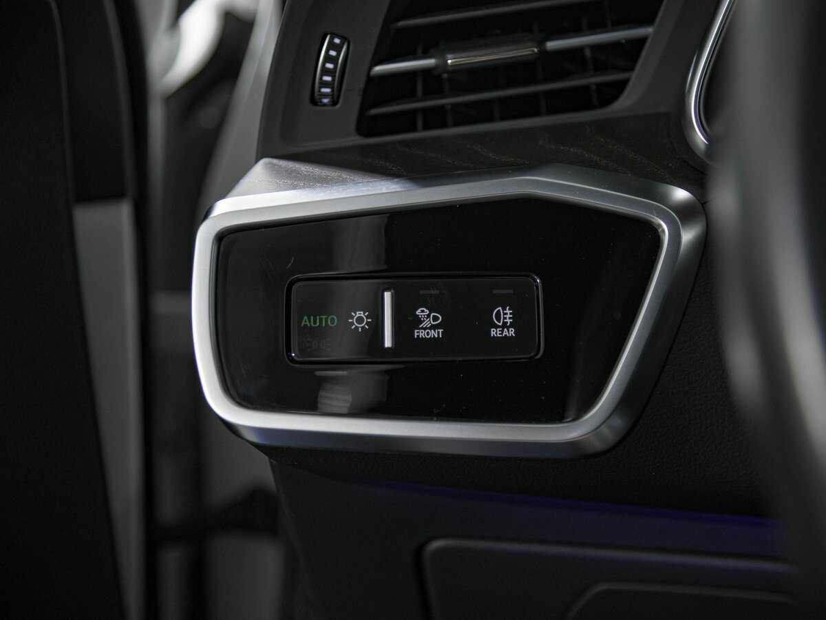 Купить Audi A6 с пробегом. Фото: #14