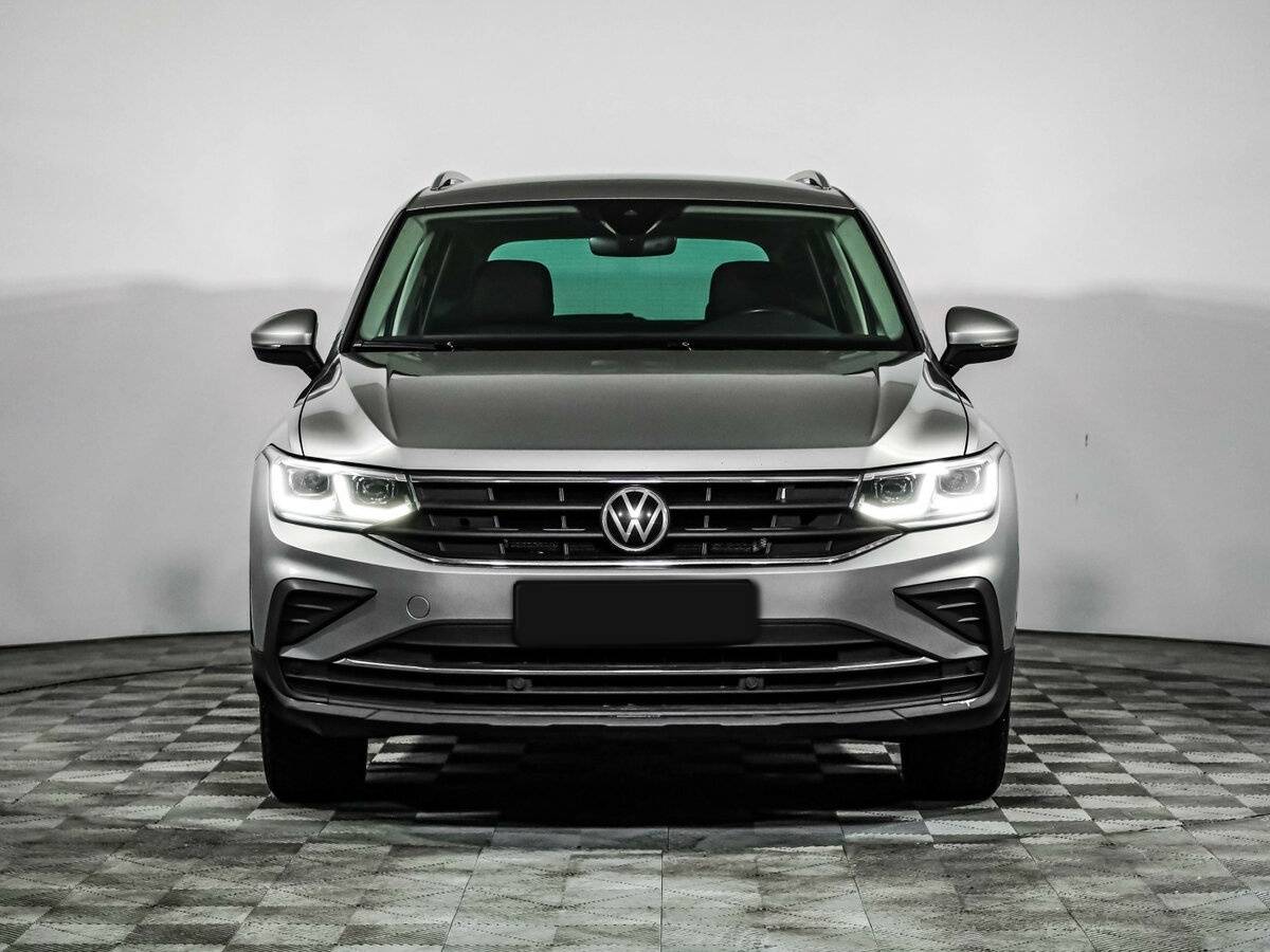 Купить Volkswagen Tiguan с пробегом. Фото: #1