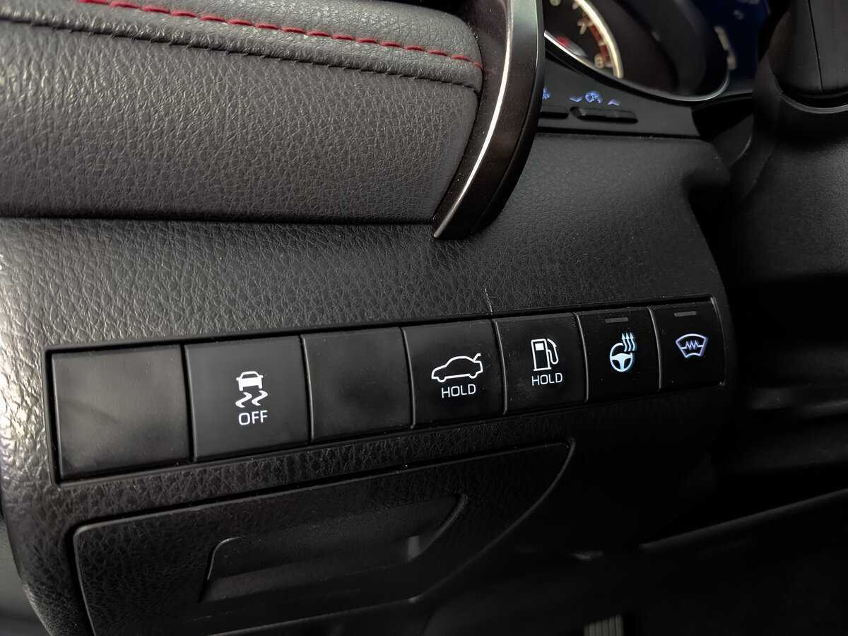 Купить Toyota Camry с пробегом. Фото: #22