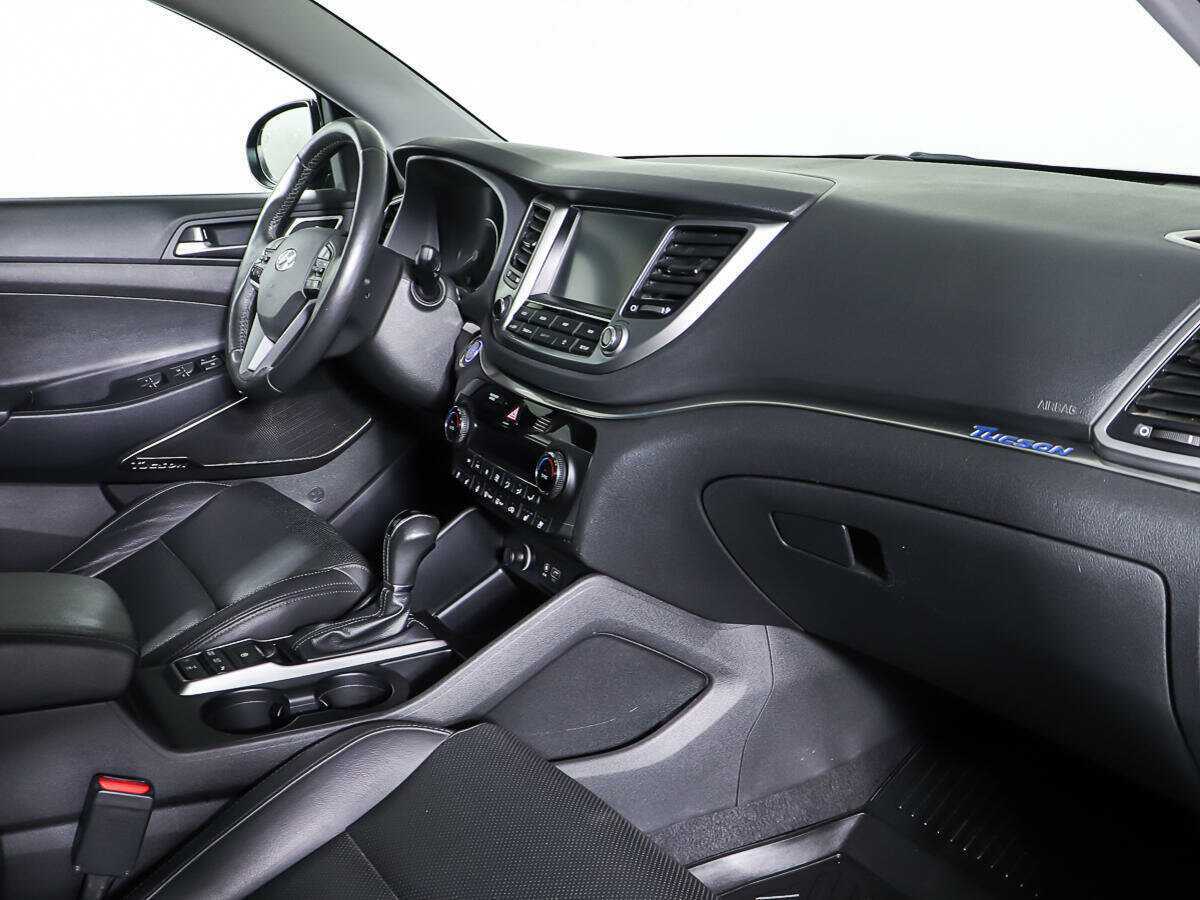 Купить Hyundai Tucson с пробегом. Фото: #8