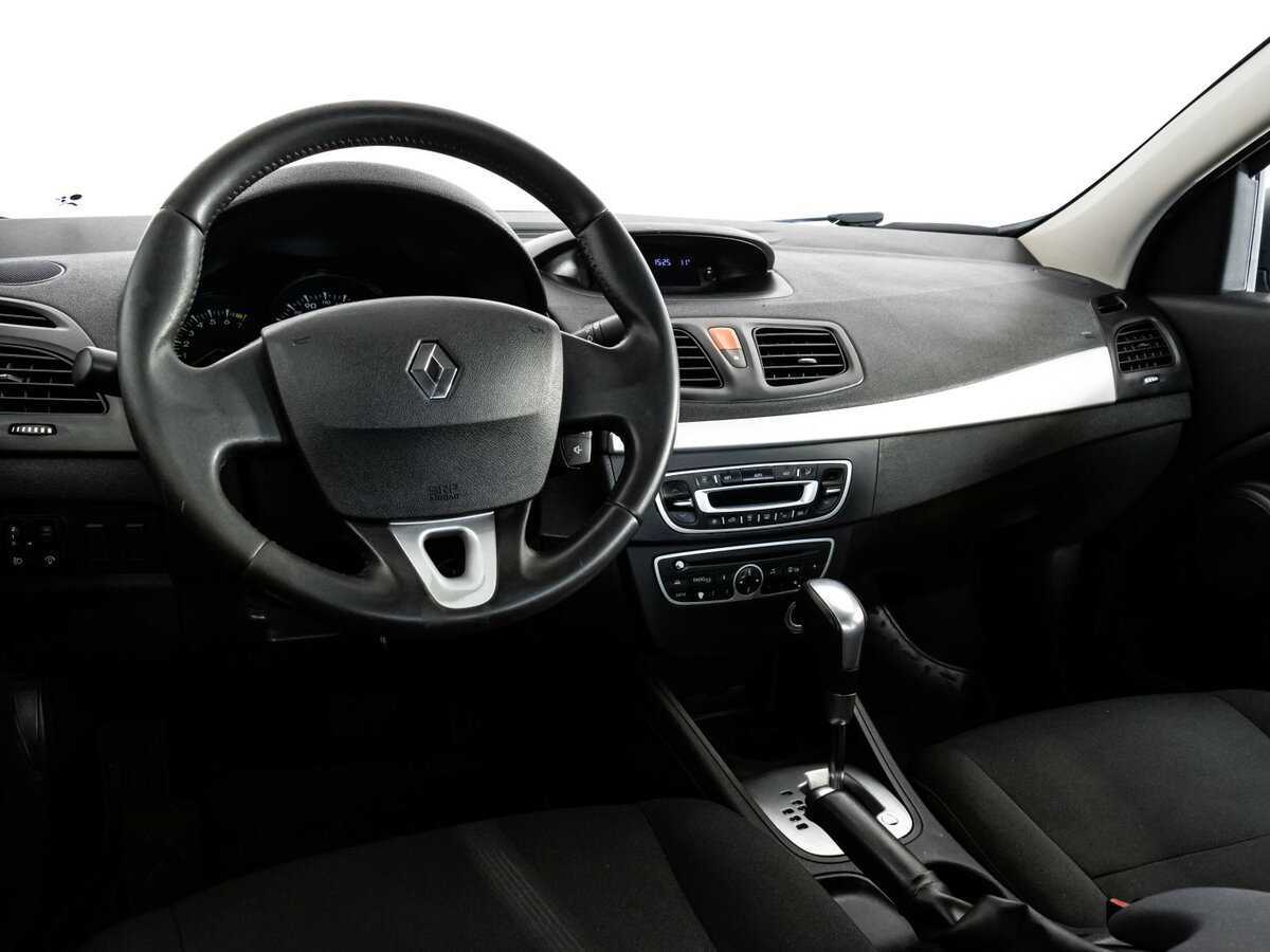 Купить Renault Fluence с пробегом. Фото: #8