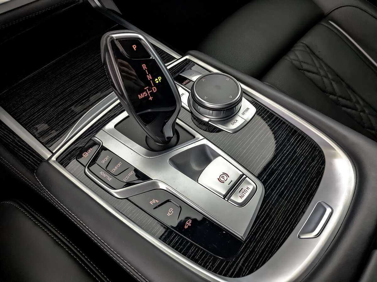 Купить BMW 7 серии с пробегом. Фото: #21