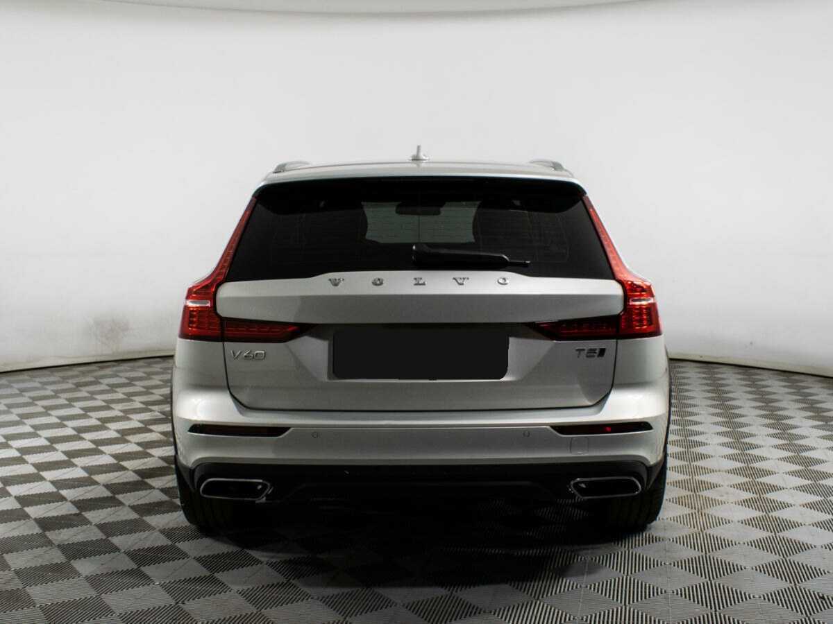 Купить Volvo V60 Cross Country с пробегом. Фото: #5