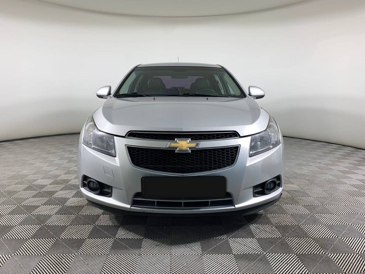 Купить Chevrolet Cruze с пробегом. Фото: #1