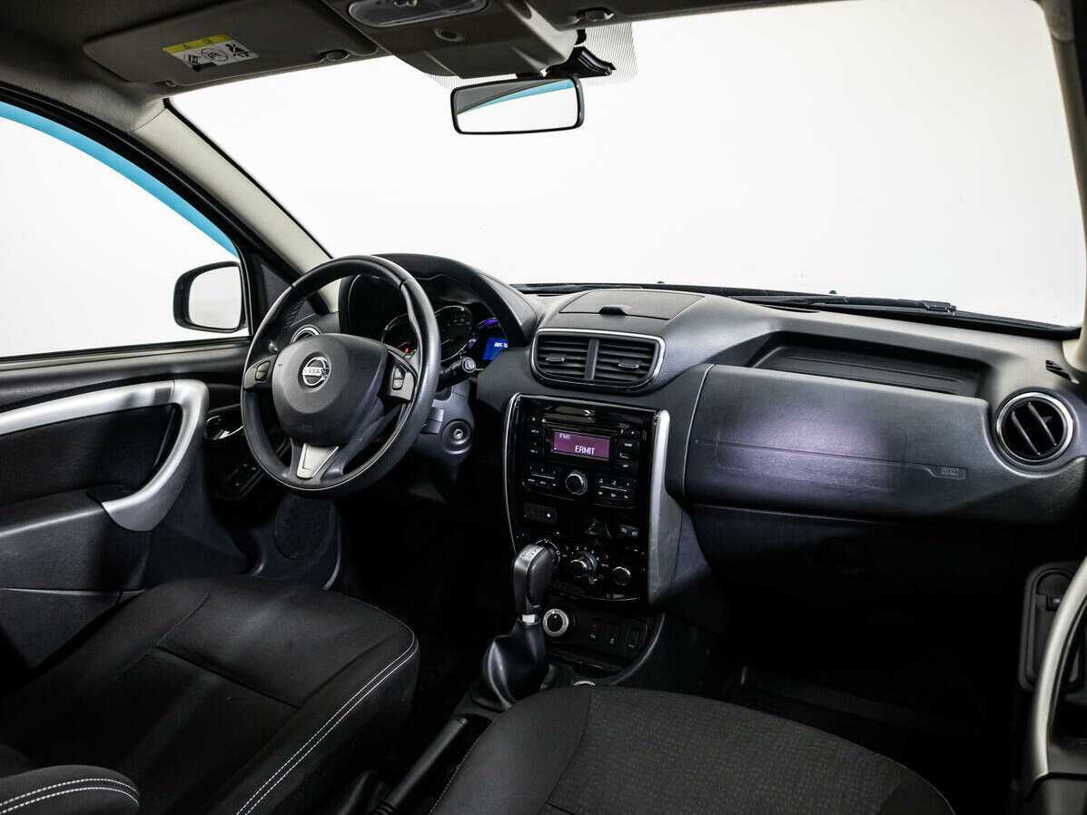 Купить Nissan Terrano с пробегом. Фото: #8