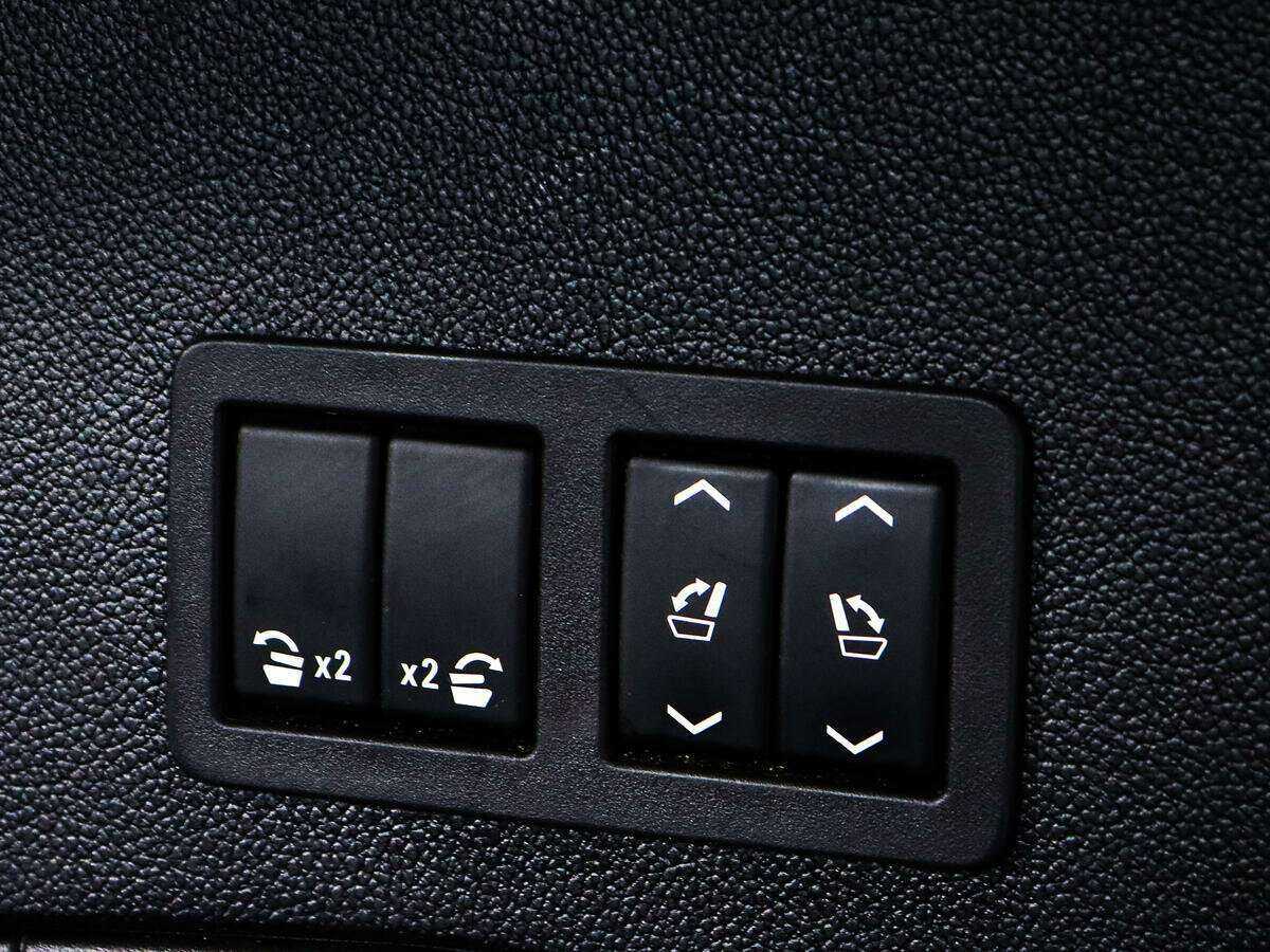 Купить Chevrolet Tahoe с пробегом. Фото: #21