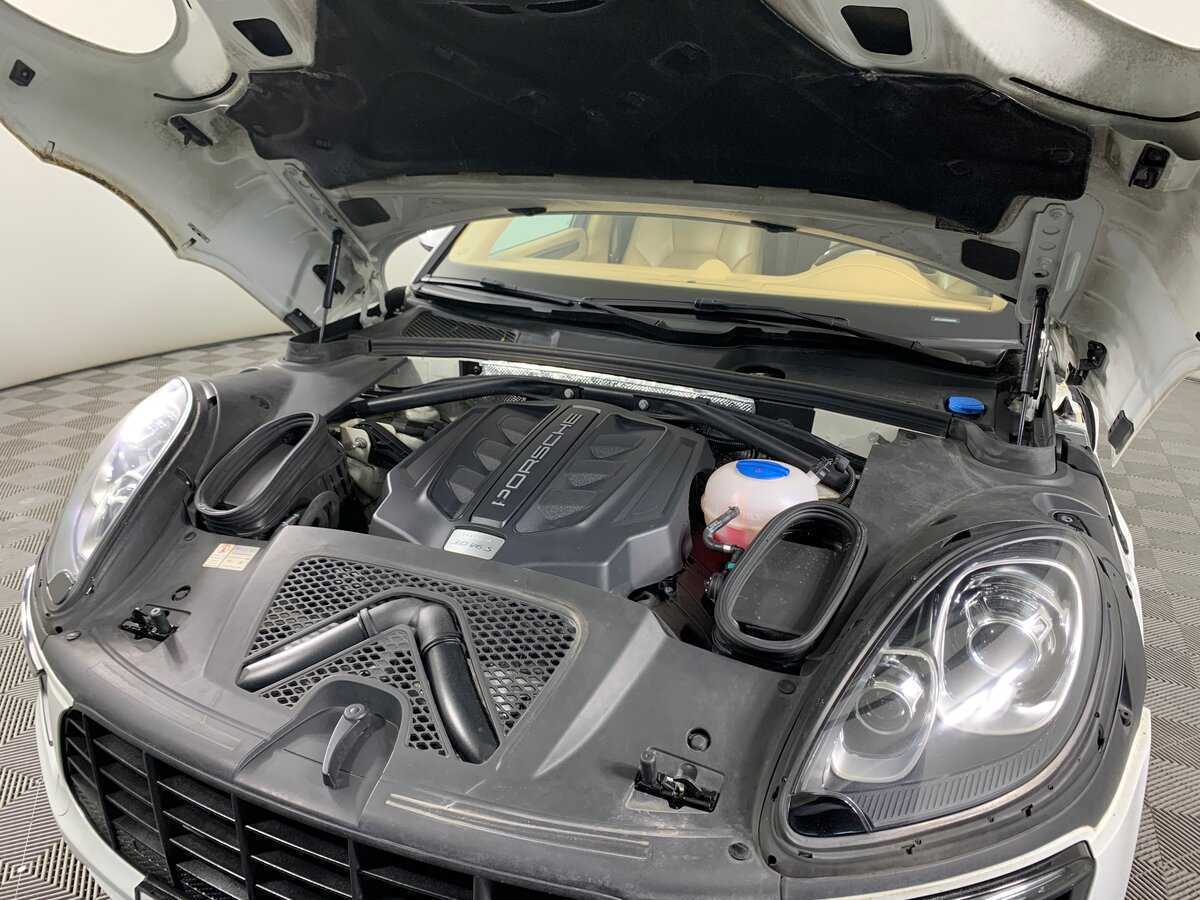 Купить Porsche Macan с пробегом. Фото: #10