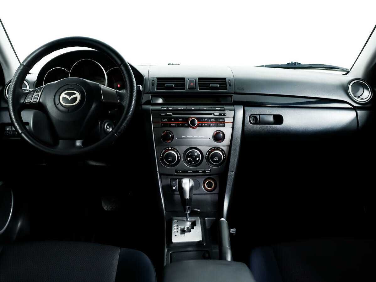 Купить Mazda 3 с пробегом. Фото: #10