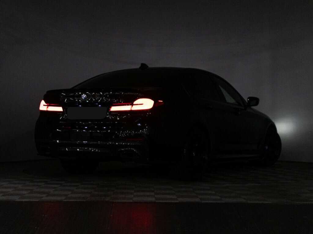 Купить BMW 5 серии с пробегом. Фото: #24