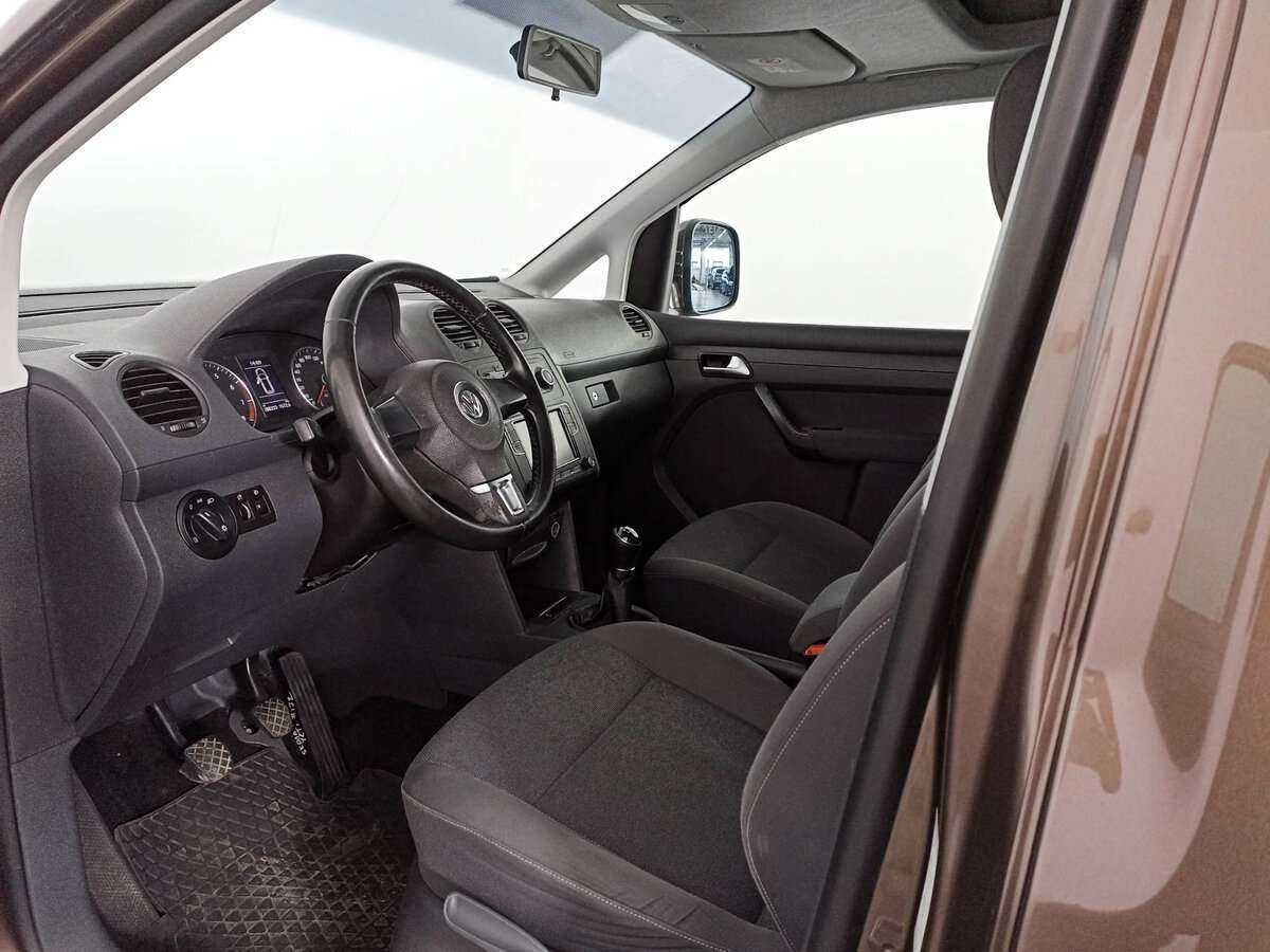 Купить Volkswagen Caddy с пробегом. Фото: #11