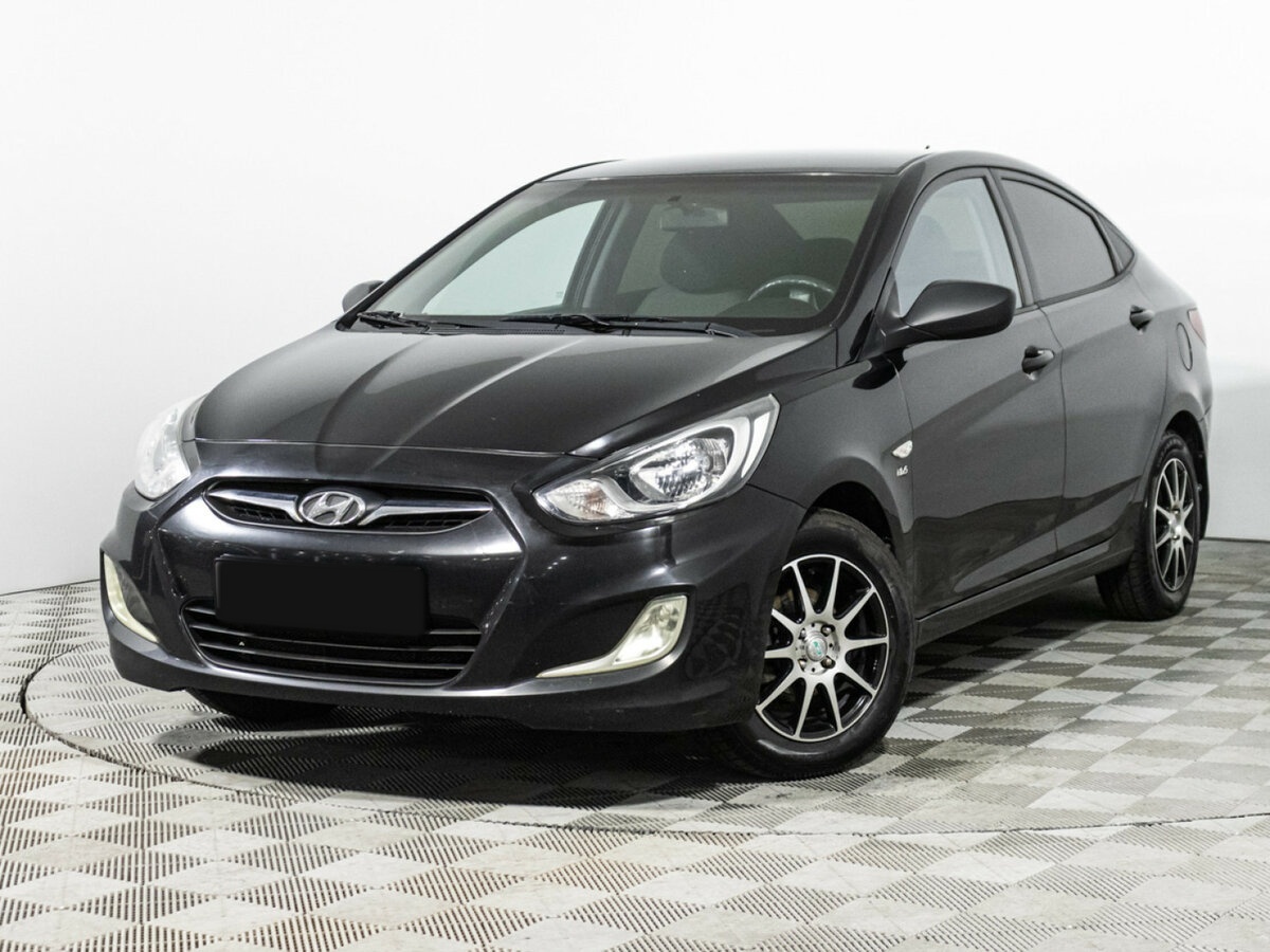 Купить Hyundai Solaris с пробегом. Посмотреть фото