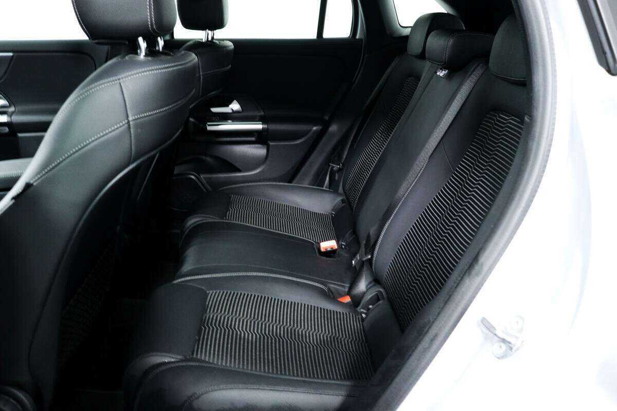 Купить Mercedes-Benz GLA с пробегом. Фото: #11