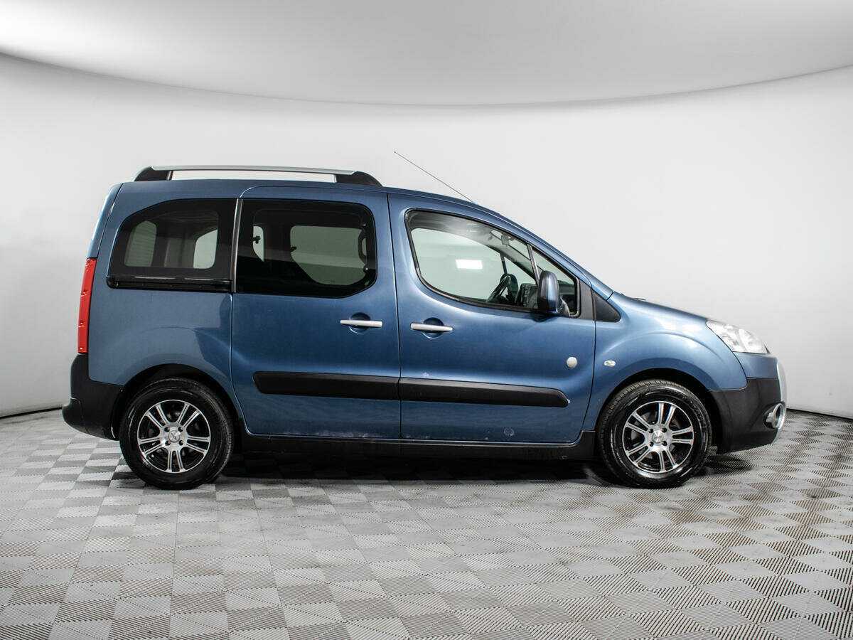 Купить Peugeot Partner с пробегом. Фото: #3