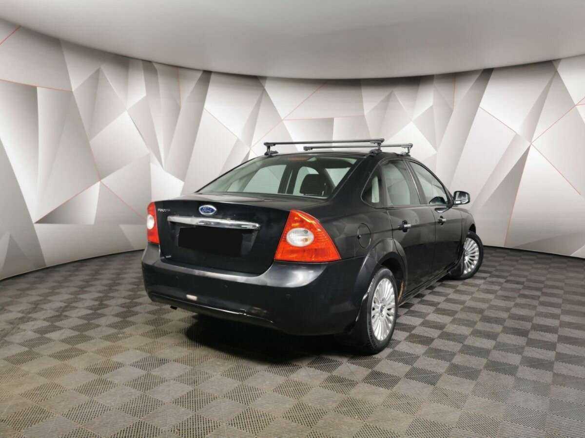 Купить Ford Focus с пробегом. Фото: #1