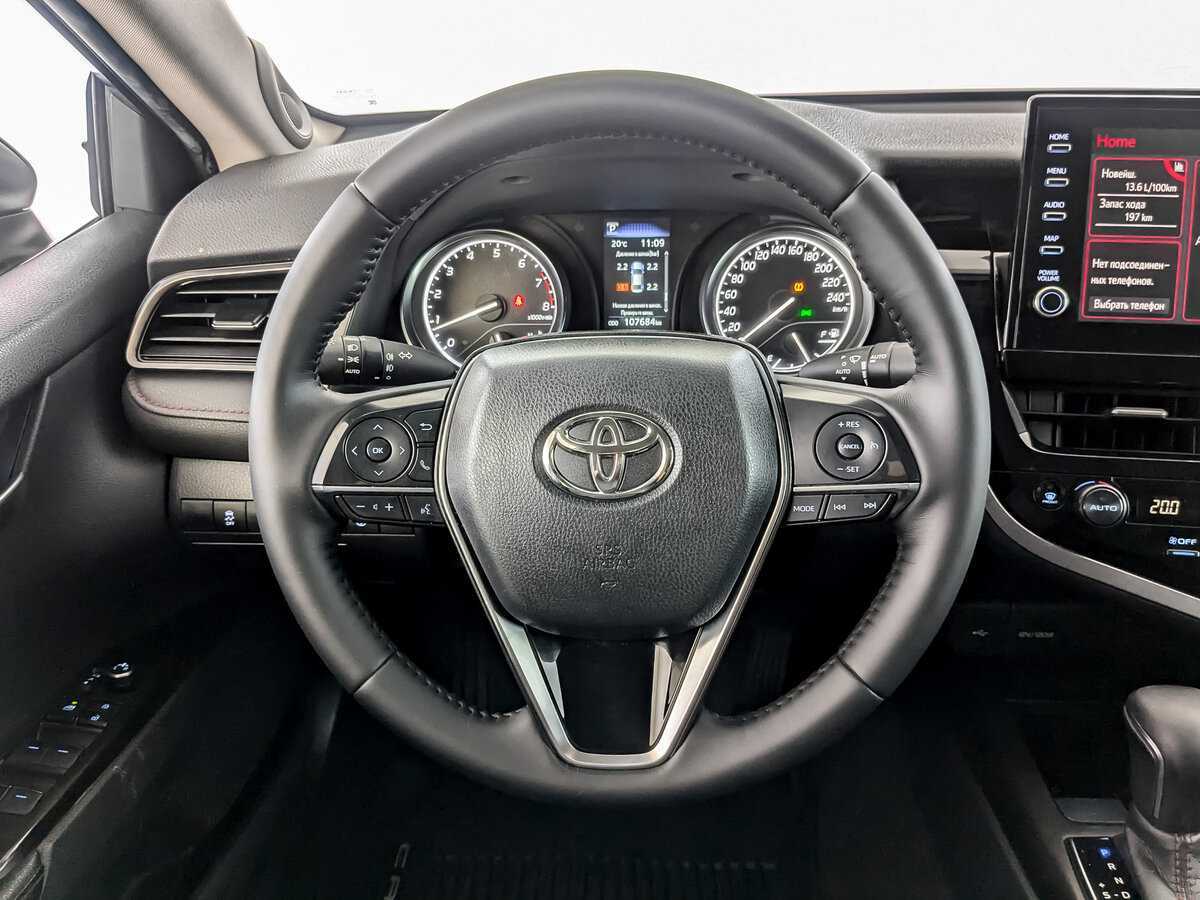Купить Toyota Camry с пробегом. Фото: #16