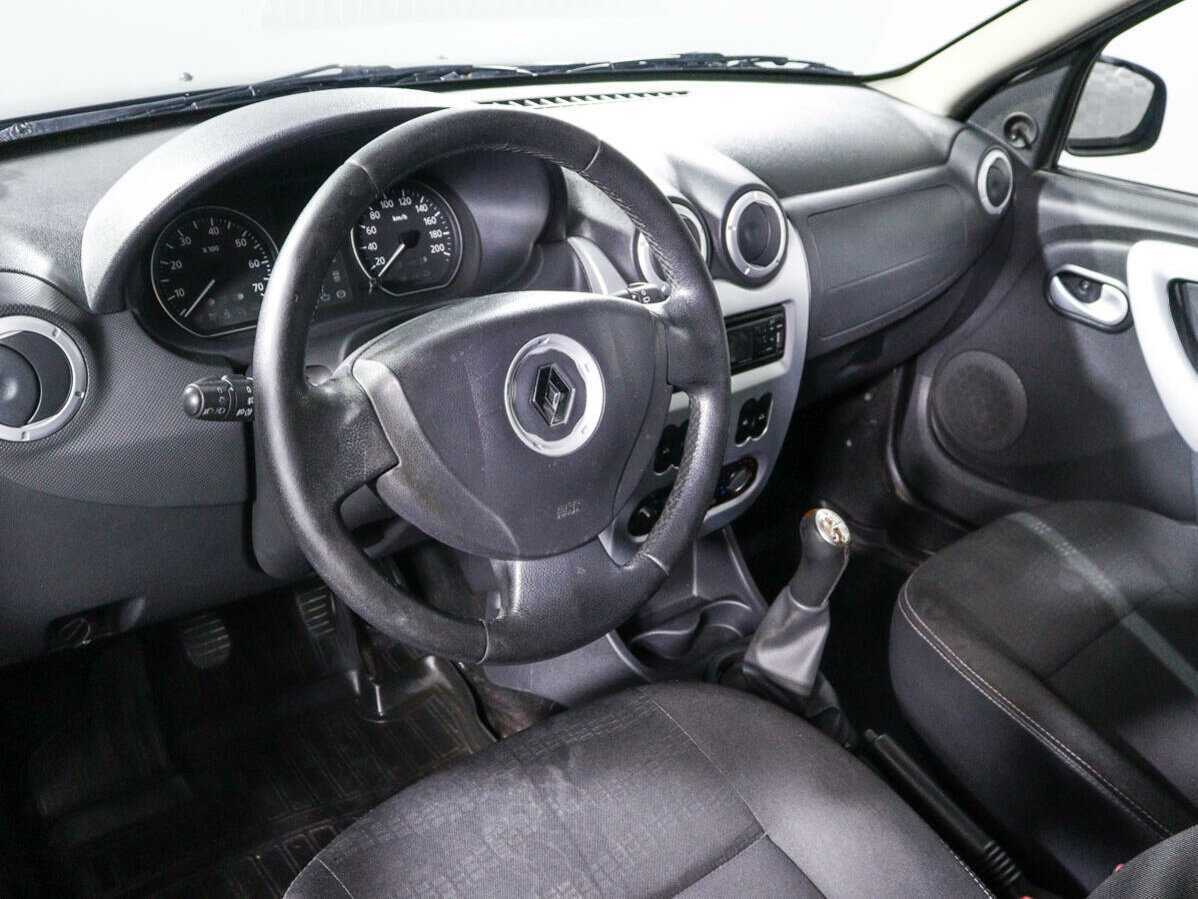 Купить Renault Sandero с пробегом. Фото: #13