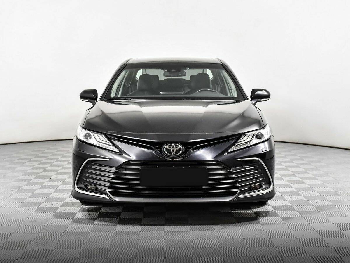 Купить Toyota Camry с пробегом. Фото: #1
