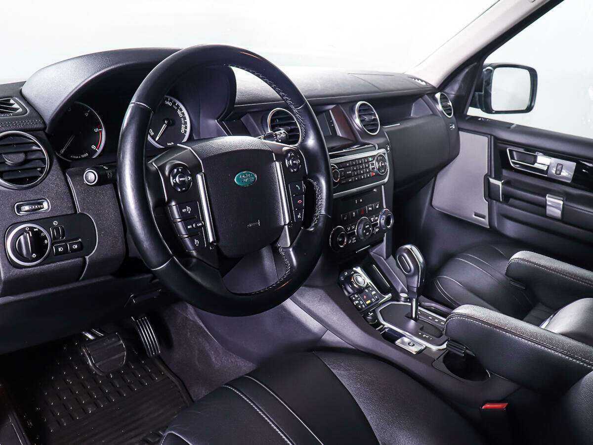 Купить Land Rover Discovery с пробегом. Фото: #13