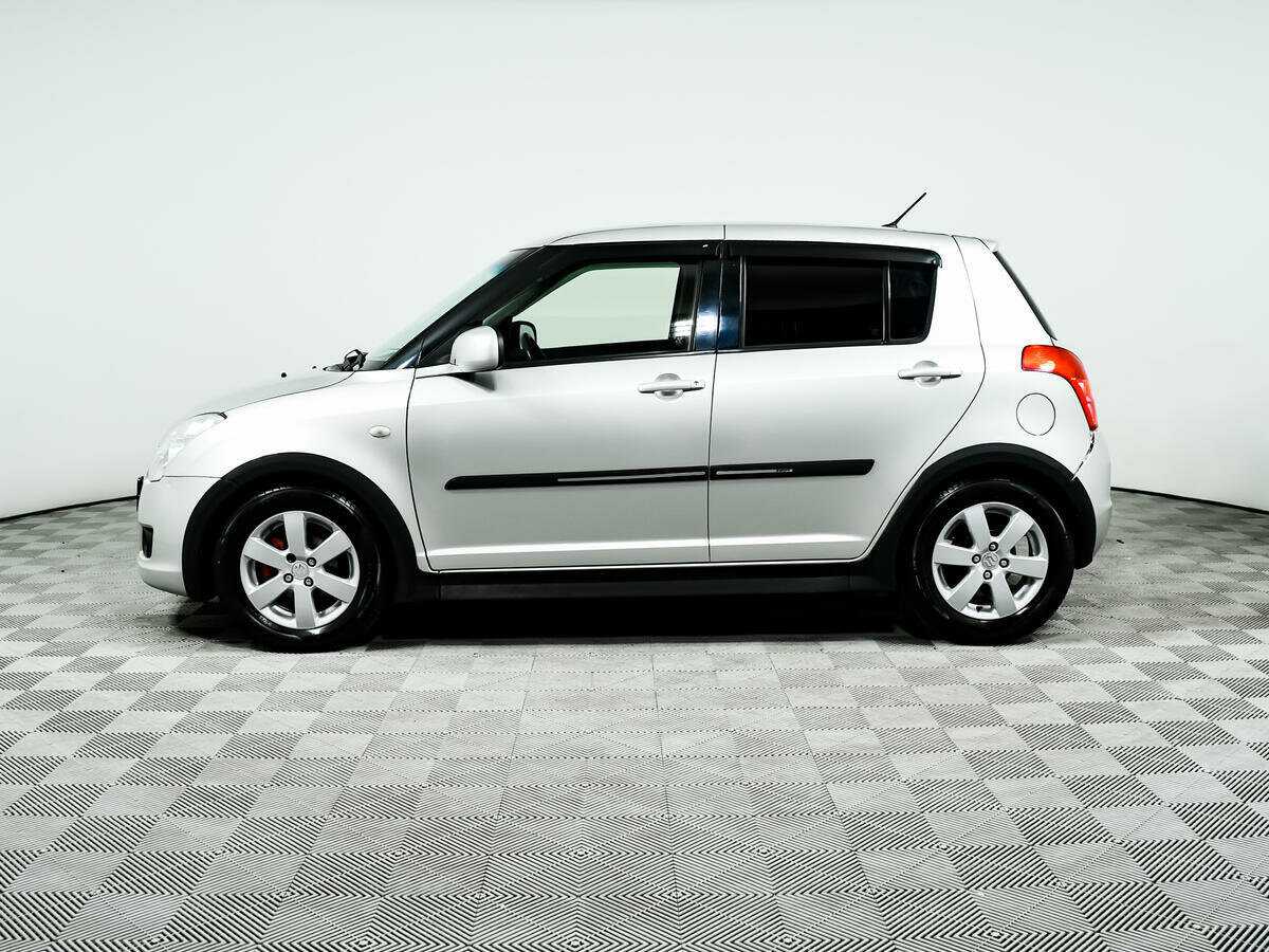 Купить Suzuki Swift с пробегом. Фото: #8