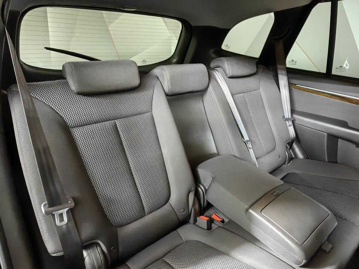 Купить Hyundai Santa Fe с пробегом. Фото: #12