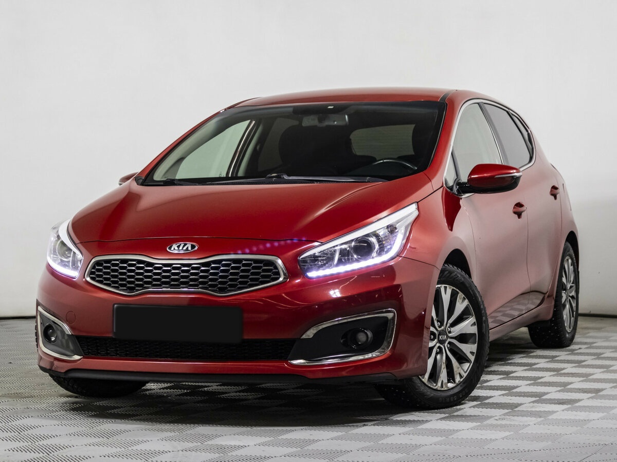 Купить Kia Ceed с пробегом. Посмотреть фото