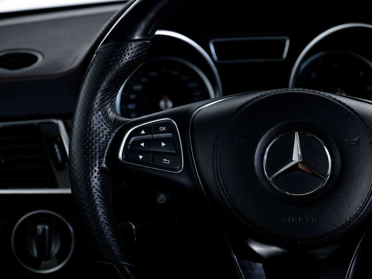 Купить Mercedes-Benz GLS с пробегом. Фото: #17