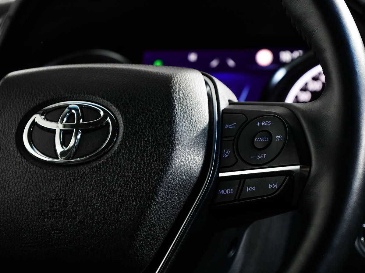 Купить Toyota Camry с пробегом. Фото: #23