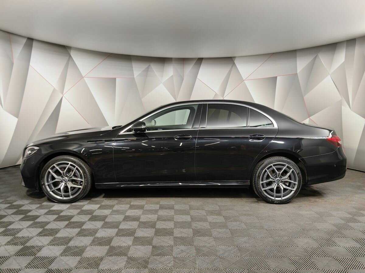 Купить Mercedes-Benz E-Класс с пробегом. Фото: #4