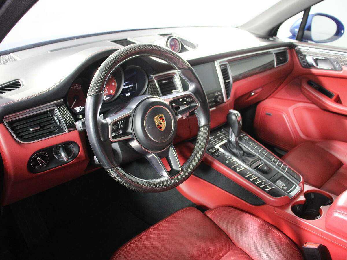 Купить Porsche Macan с пробегом. Фото: #11