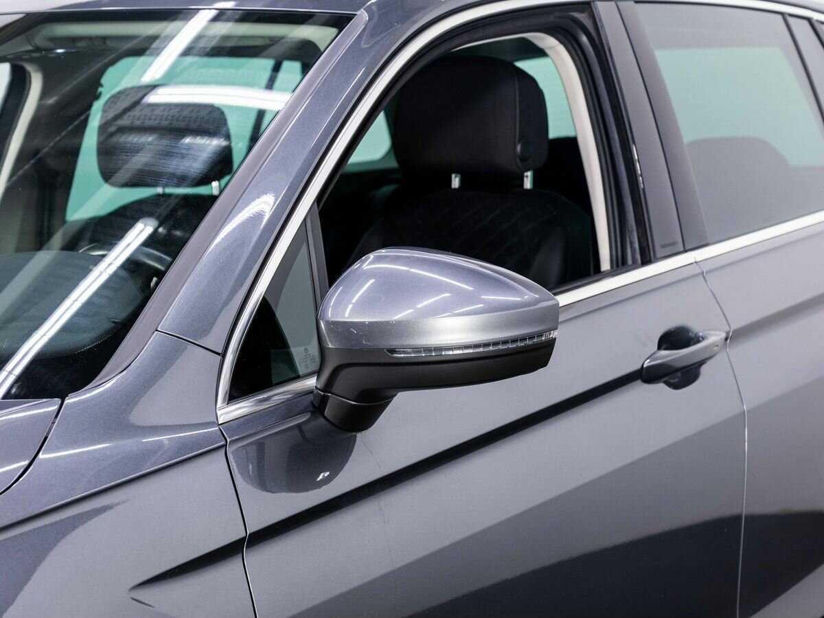 Купить Volkswagen Tiguan с пробегом. Фото: #7