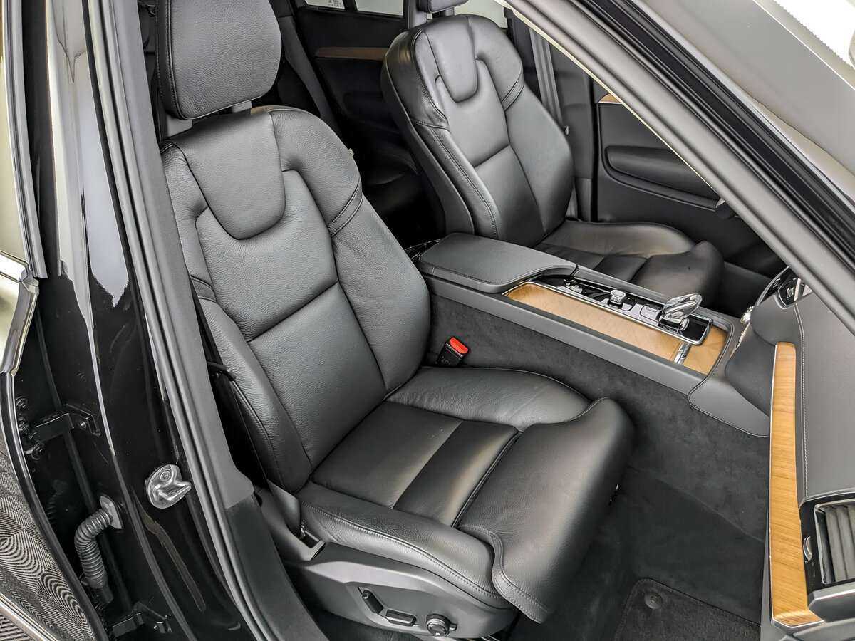 Купить Volvo XC90 с пробегом. Фото: #19