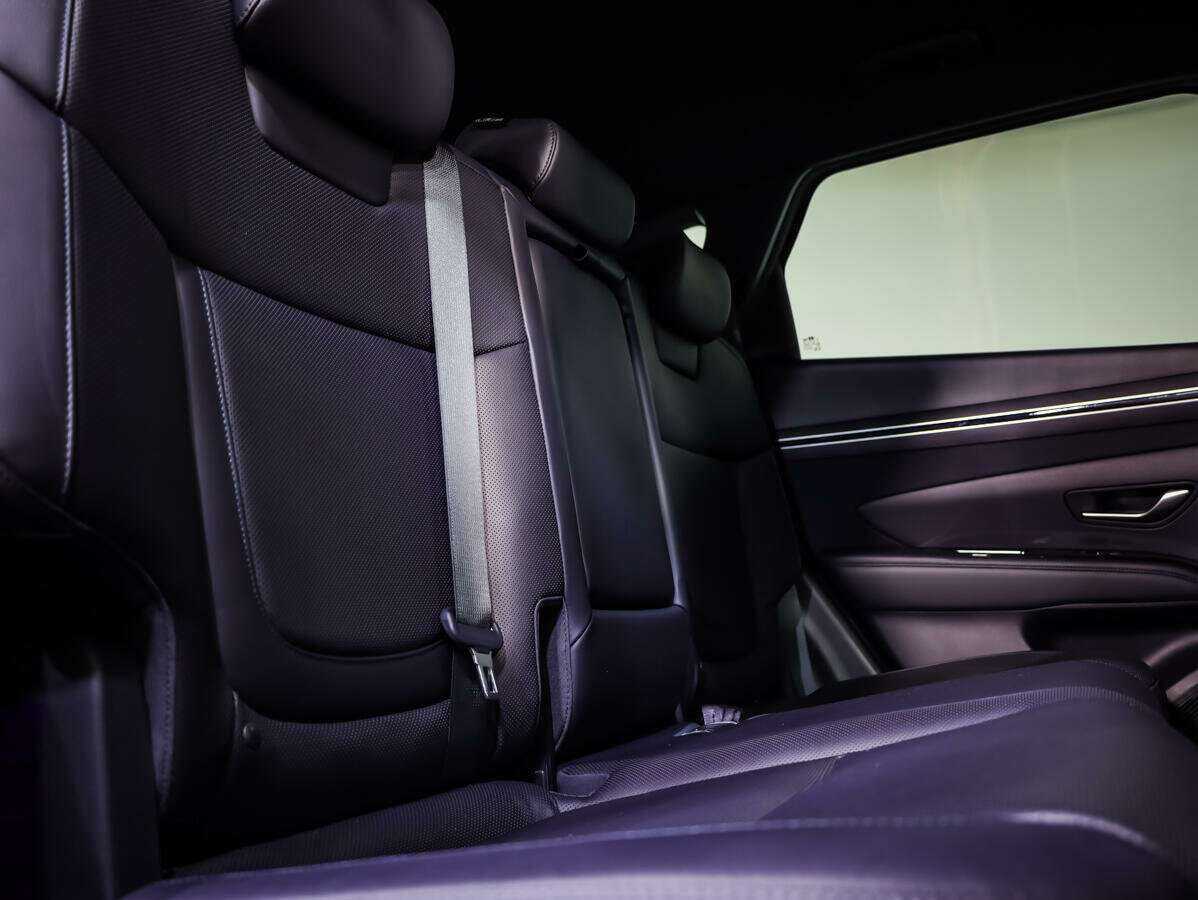Купить Hyundai Tucson с пробегом. Фото: #11