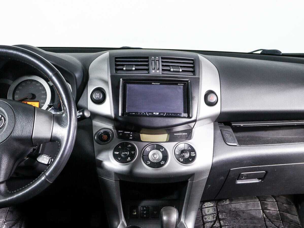 Купить Toyota RAV4 с пробегом. Фото: #10