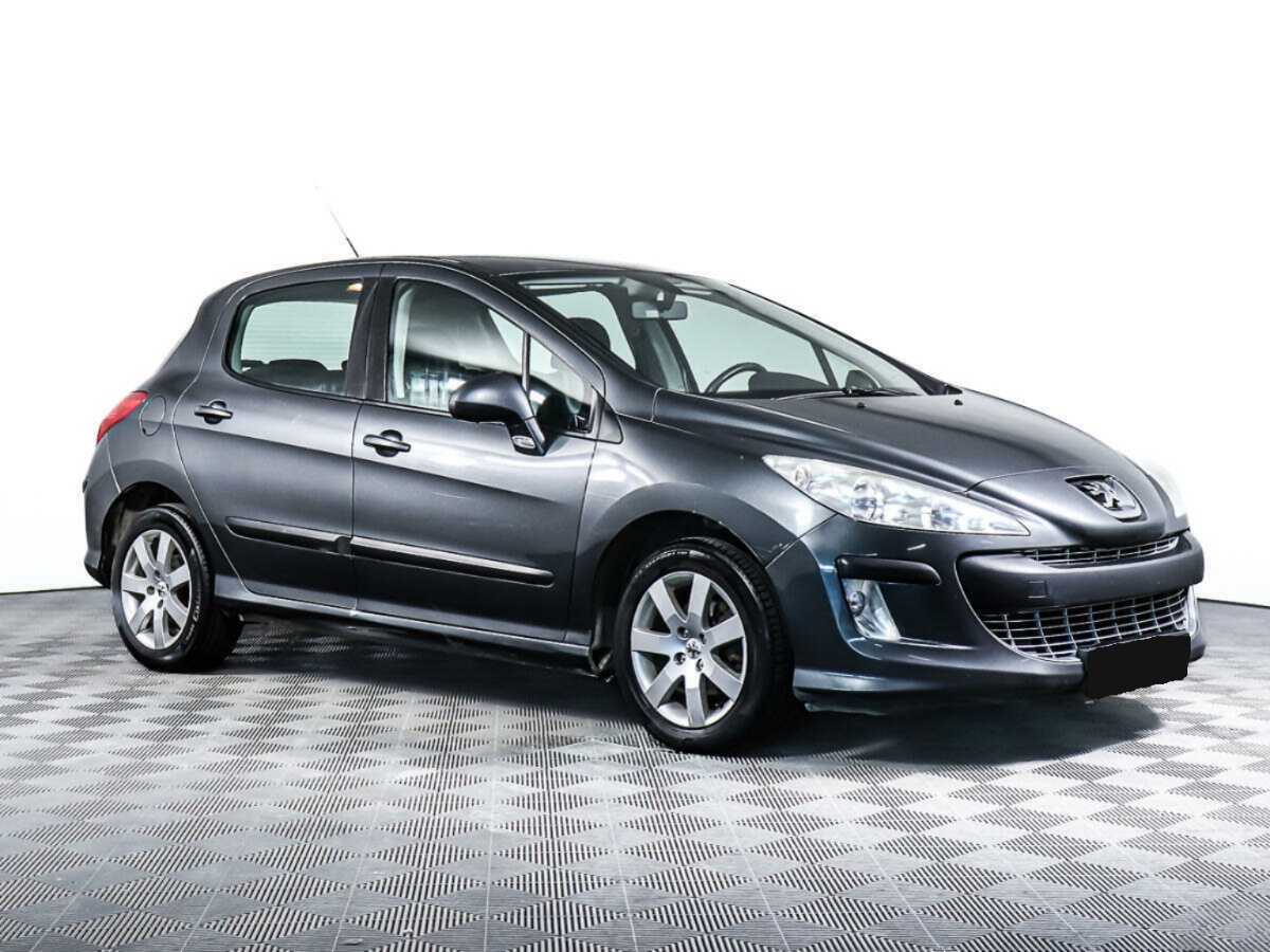 Купить Peugeot 308 с пробегом. Фото: #2