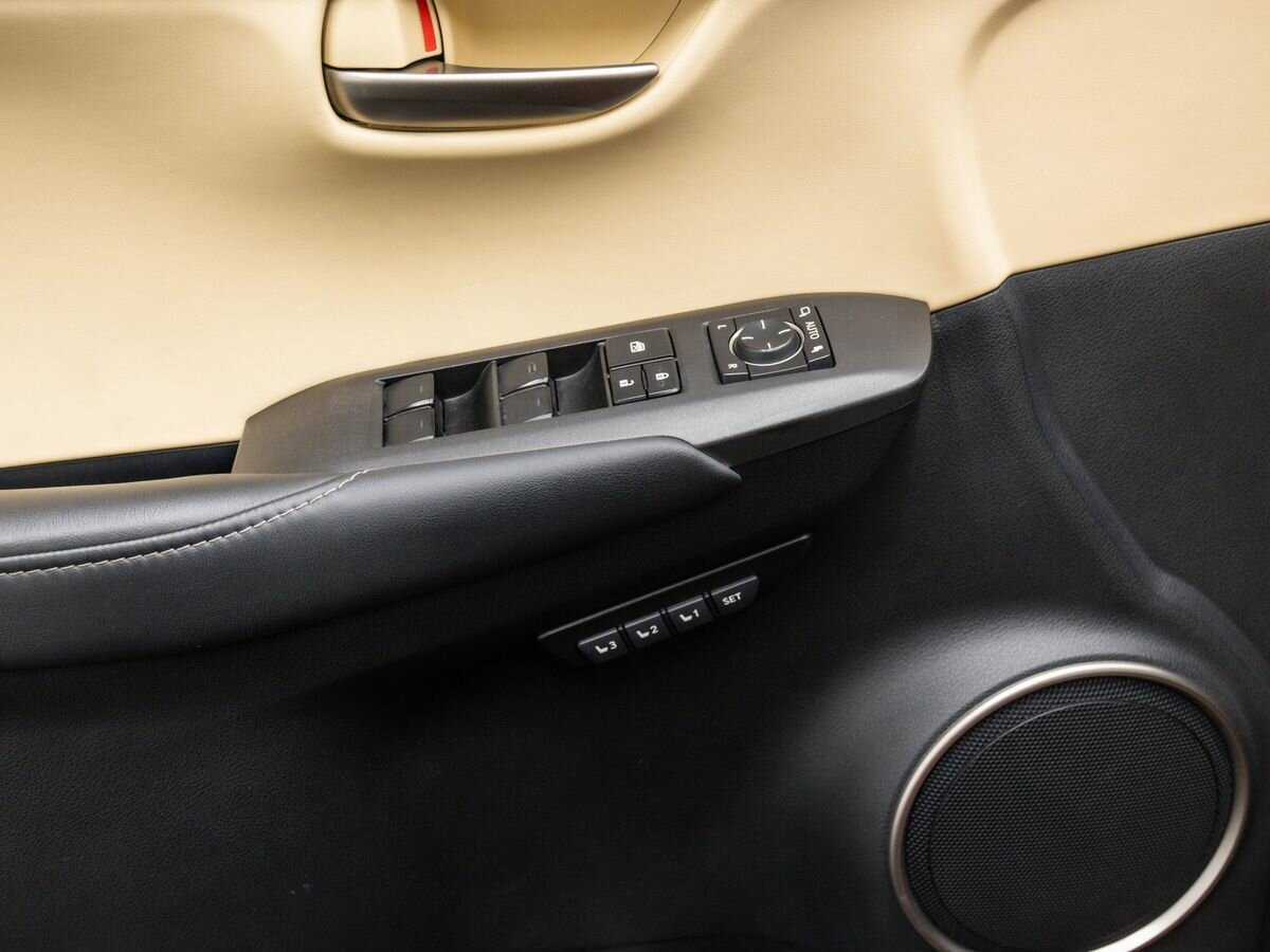 Купить Lexus NX с пробегом. Фото: #17