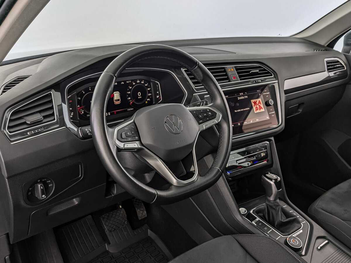 Купить Volkswagen Tiguan с пробегом. Фото: #10