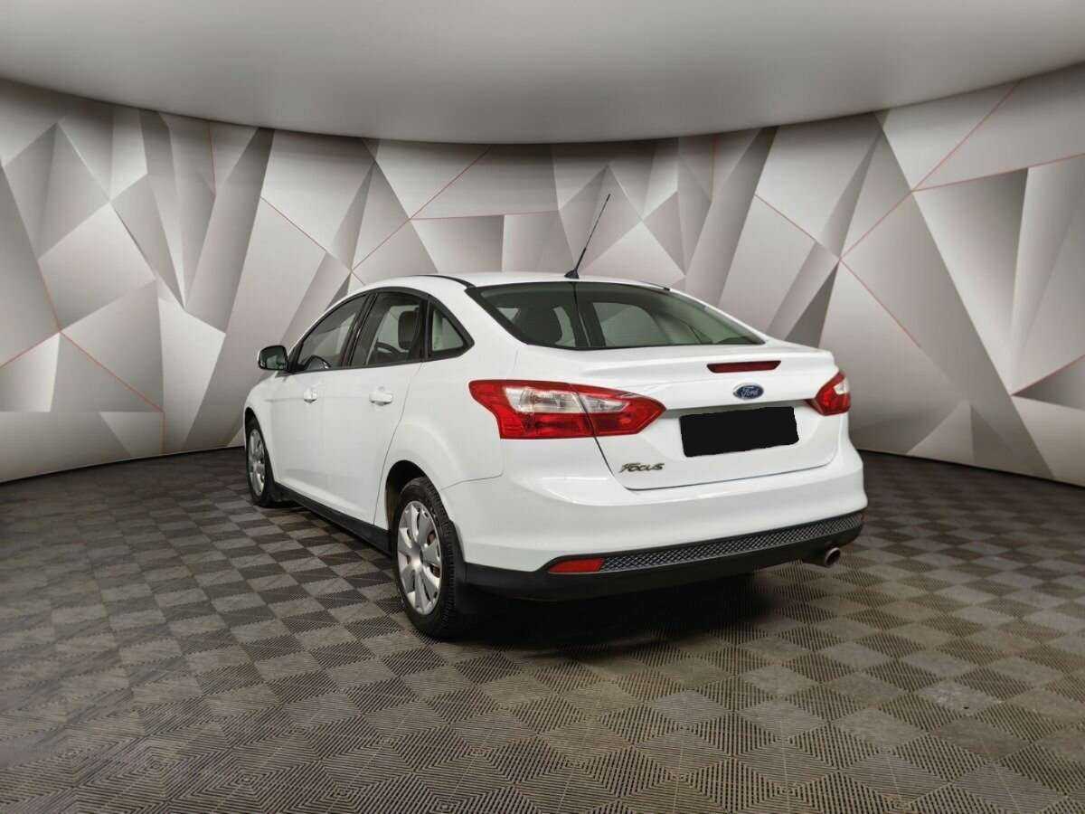 Купить Ford Focus с пробегом. Фото: #3