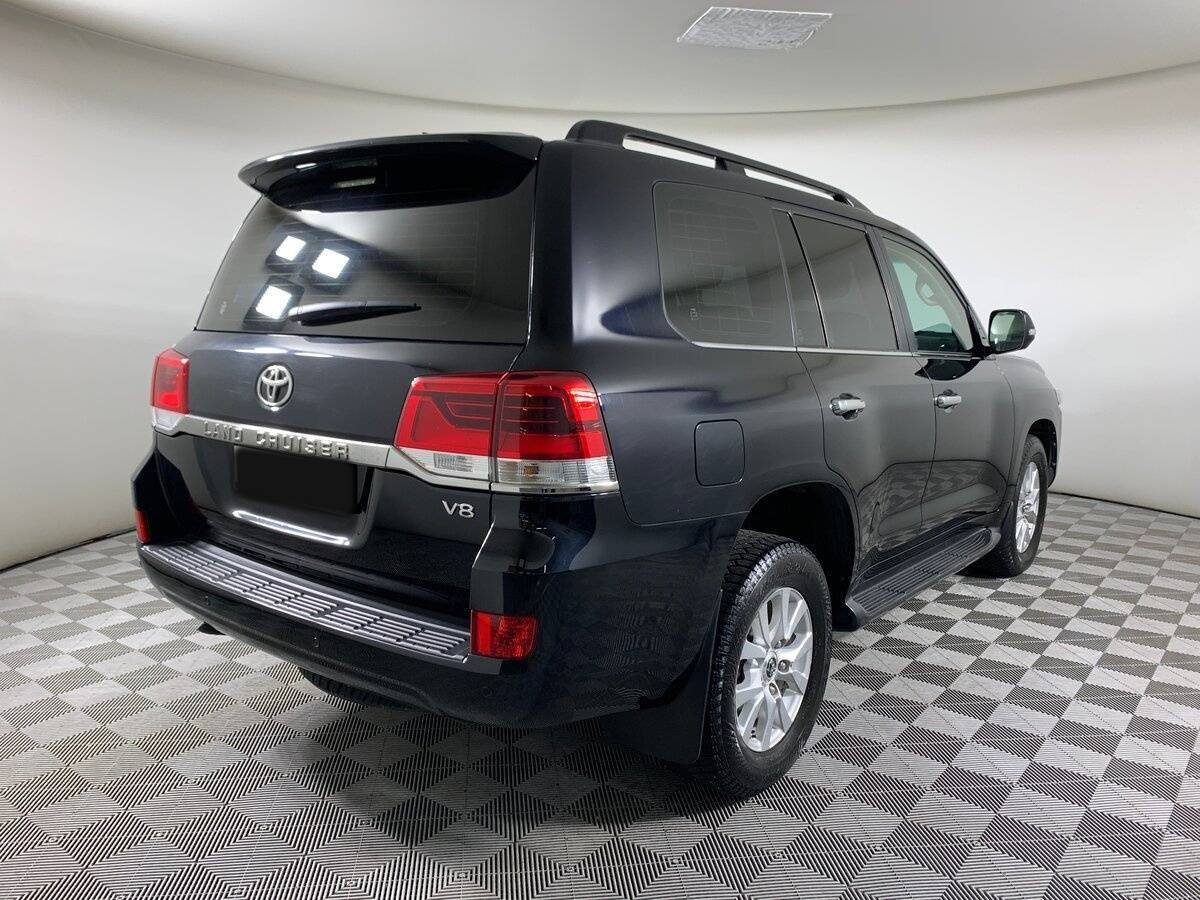 Купить Toyota Land Cruiser с пробегом. Фото: #4