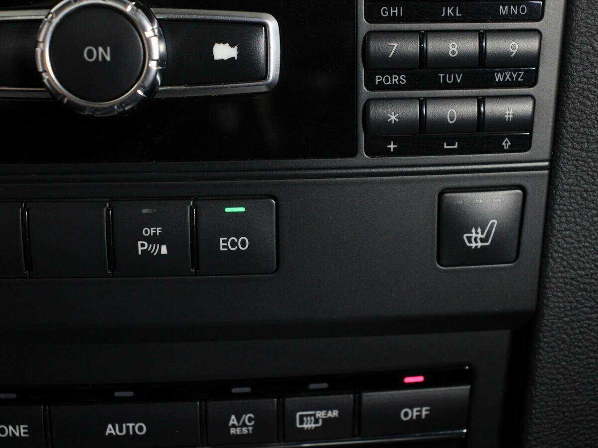 Купить Mercedes-Benz E-Класс с пробегом. Фото: #21