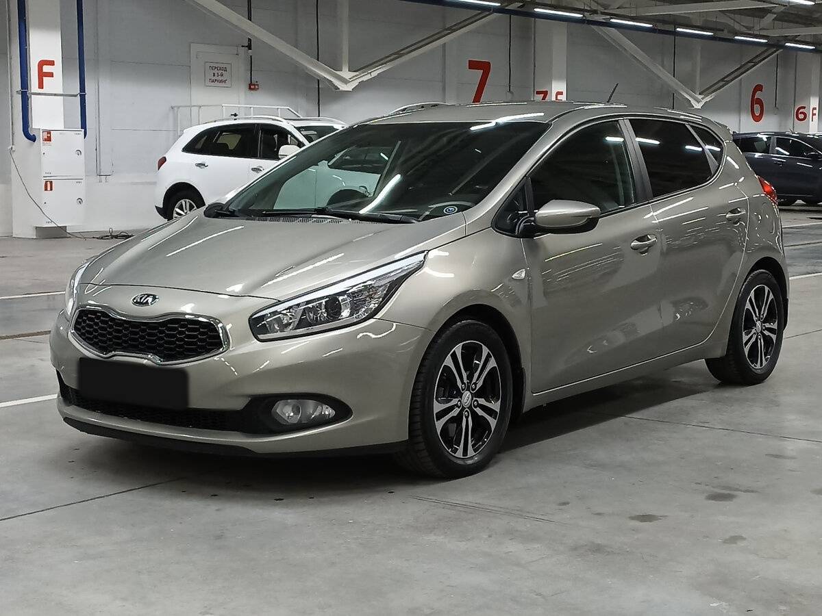 Купить Kia Ceed с пробегом. Фото: #0
