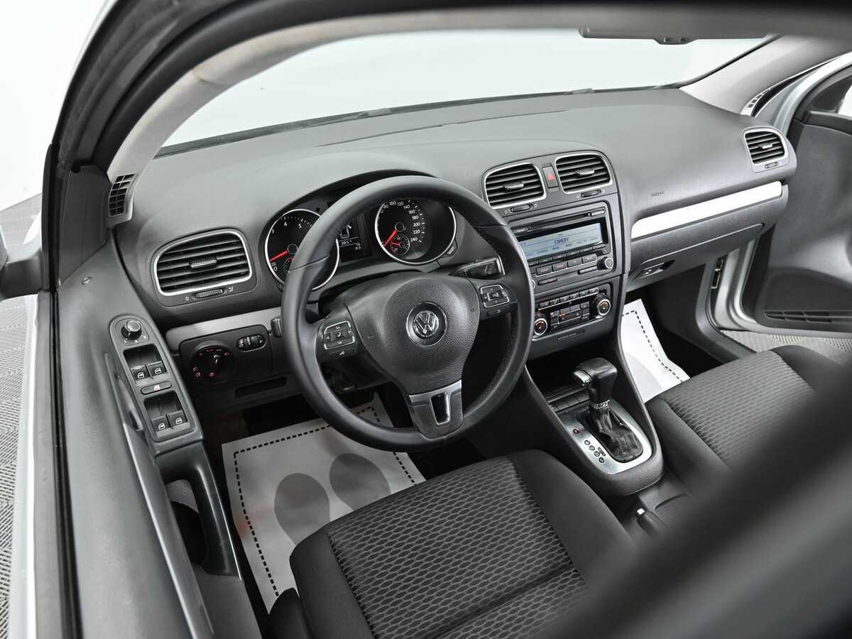 Купить Volkswagen Golf с пробегом. Фото: #6