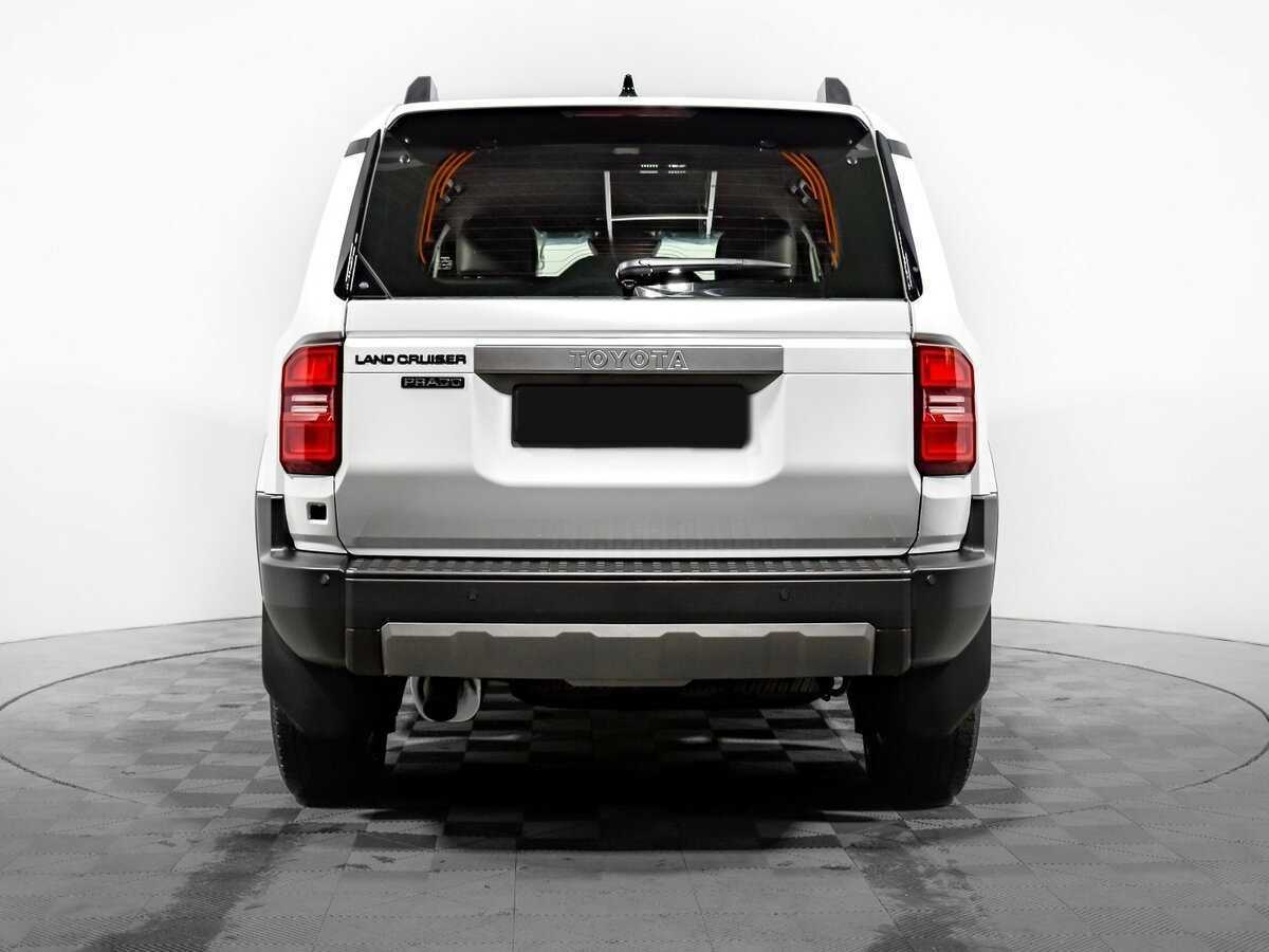 Купить Toyota Land Cruiser Prado с пробегом. Фото: #5