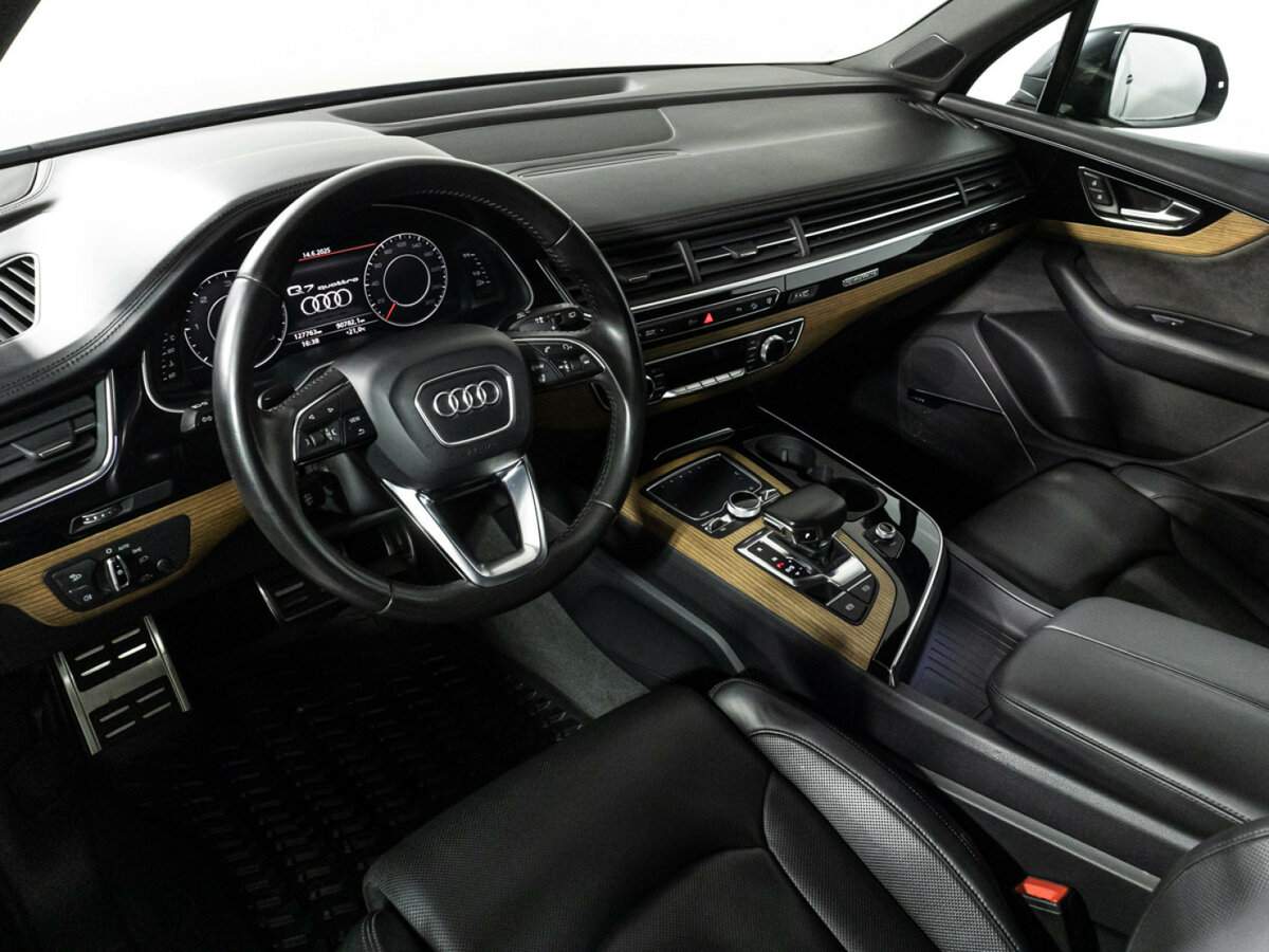 Купить Audi Q7 с пробегом. Фото: #8