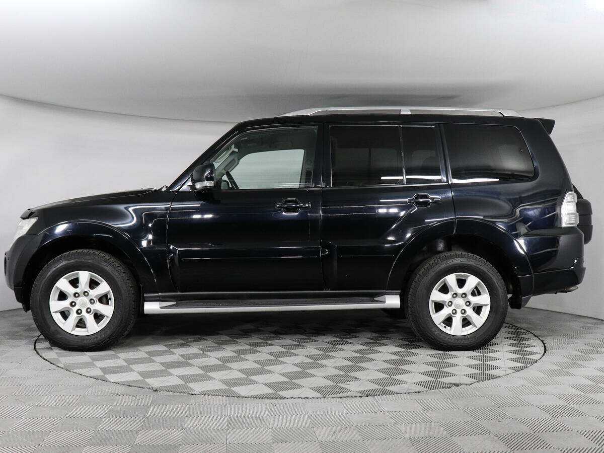 Купить Mitsubishi Pajero с пробегом. Фото: #7